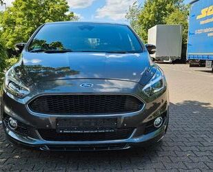 Ford S-Max Gebrauchtwagen