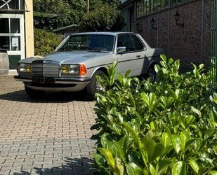 Mercedes-Benz 280 Gebrauchtwagen