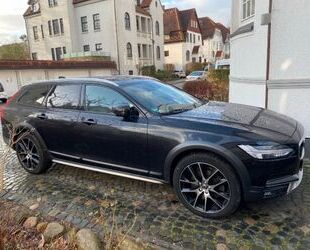 Volvo V90 Cross Country Gebrauchtwagen