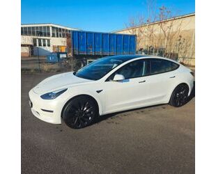 Tesla Model 3 Gebrauchtwagen