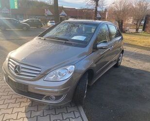 Mercedes-Benz B 200 Gebrauchtwagen