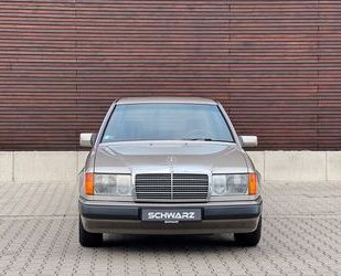 Mercedes-Benz 230 Gebrauchtwagen