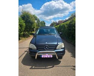 Mercedes-Benz 230 Gebrauchtwagen