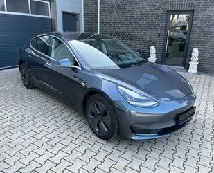 Tesla Model 3 Gebrauchtwagen