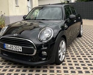 Mini One First Gebrauchtwagen
