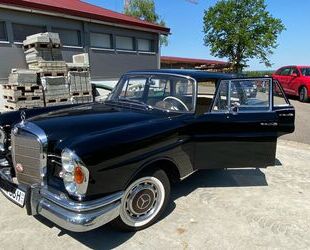 Mercedes-Benz 220 Gebrauchtwagen