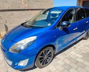 Renault Grand Scenic Gebrauchtwagen
