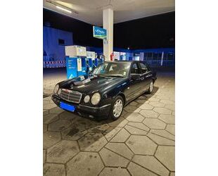 Mercedes-Benz E 320 Gebrauchtwagen