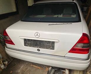Mercedes-Benz C 180 Gebrauchtwagen