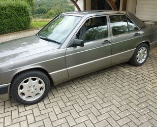 Mercedes-Benz 190 Gebrauchtwagen