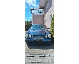 Mercedes-Benz E 200 Gebrauchtwagen