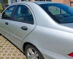 Mercedes-Benz C 200 Gebrauchtwagen