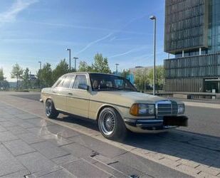 Mercedes-Benz 240 Gebrauchtwagen