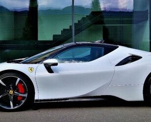 Ferrari SF90 Gebrauchtwagen