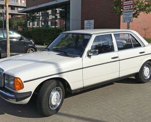 Mercedes-Benz 200 Gebrauchtwagen