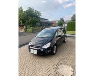 Ford S-Max Gebrauchtwagen