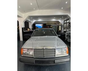 Mercedes-Benz E 230 Gebrauchtwagen