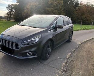 Ford S-Max Gebrauchtwagen