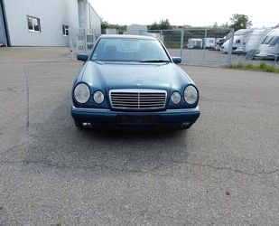 Mercedes-Benz E 230 Gebrauchtwagen