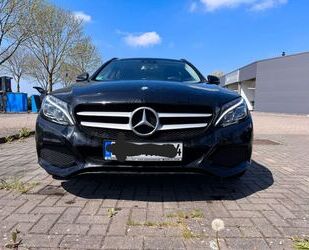 Mercedes-Benz 220 Gebrauchtwagen