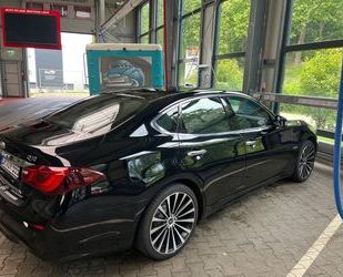INFINITI Q70 Gebrauchtwagen