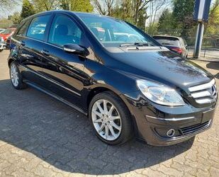 Mercedes-Benz B 180 Gebrauchtwagen