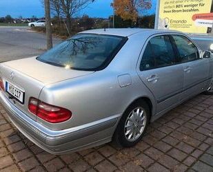 Mercedes-Benz E 240 Gebrauchtwagen