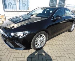 Mercedes-Benz CLA 180 Shooting Brake Gebrauchtwagen
