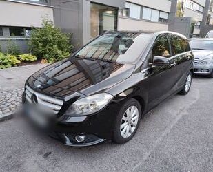 Mercedes-Benz B 220 Gebrauchtwagen