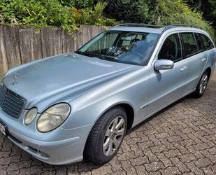 Mercedes-Benz E 220 Gebrauchtwagen