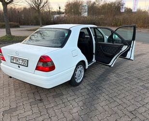 Mercedes-Benz C 180 Gebrauchtwagen