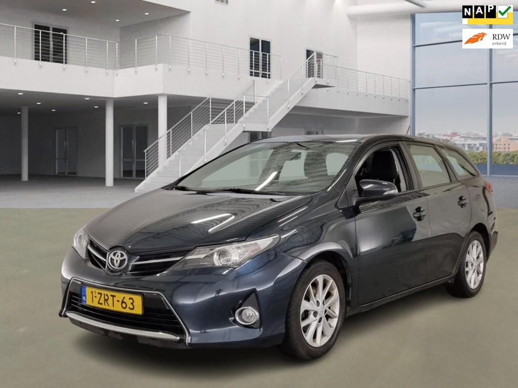 Auris Touring Sports