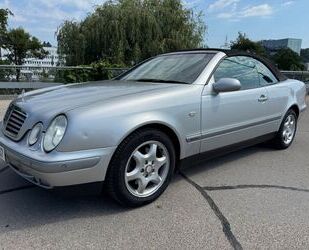 Mercedes-Benz CLK 320 Gebrauchtwagen