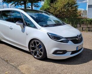 Opel Zafira Tourer Gebrauchtwagen