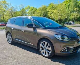 Volvo Grand Scenic 
