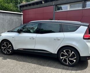 Renault Grand Scenic Gebrauchtwagen