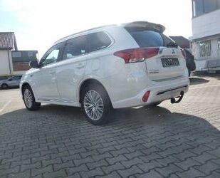Mitsubishi Plug-in Hybrid Outlander Gebrauchtwagen