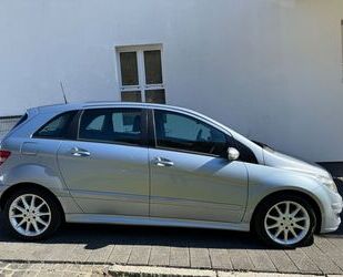 Mercedes-Benz B 200 Gebrauchtwagen