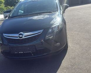 Opel Zafira Tourer Gebrauchtwagen