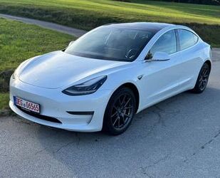 Tesla Model 3 Gebrauchtwagen