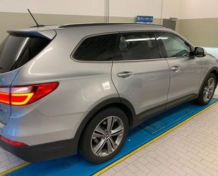 Hyundai Grand Santa Fe Gebrauchtwagen