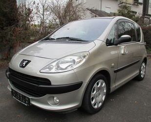 Peugeot 1007 Gebrauchtwagen