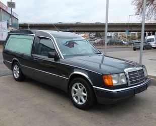 Mercedes-Benz 220 Gebrauchtwagen