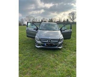 Mercedes-Benz B 180 Gebrauchtwagen