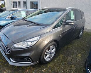 Ford S-Max Gebrauchtwagen