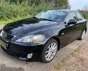 Lexus IS 220 Gebrauchtwagen