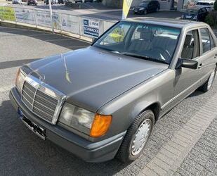 Mercedes-Benz 230 Gebrauchtwagen