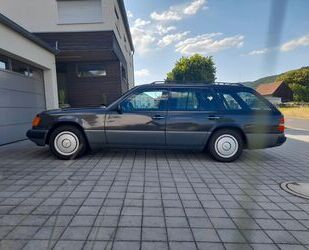 Mercedes-Benz E 230 Gebrauchtwagen