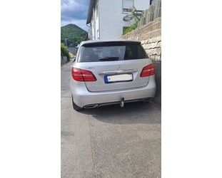 Mercedes-Benz B 180 Gebrauchtwagen