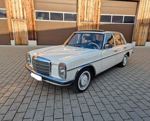 Mercedes-Benz 230 Gebrauchtwagen
